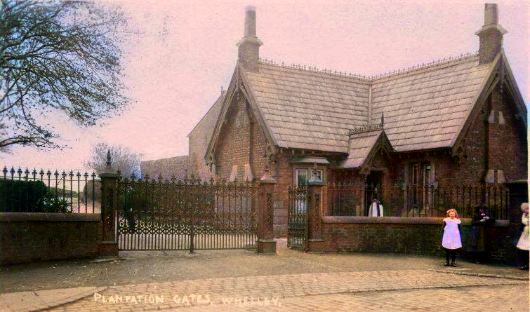 Plantation Gates